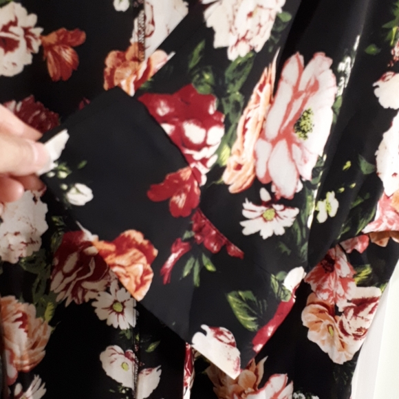 Cardigans - Picture 5 of 5